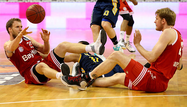 在此次比赛 在此次比赛